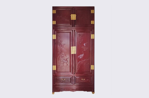登封高端中式家居装修深红色纯实木衣柜